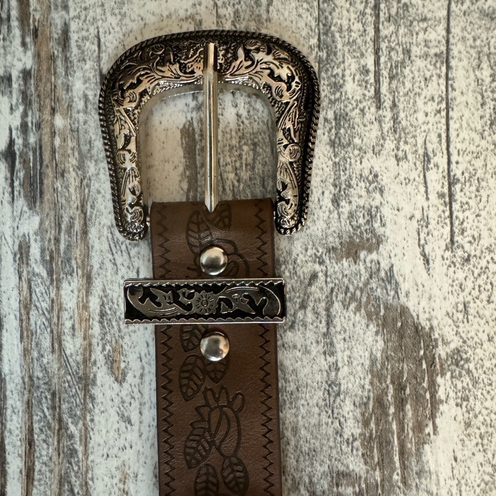 Tan Faux Leather Western Belt Silver Buckle - Picture 6 of 10